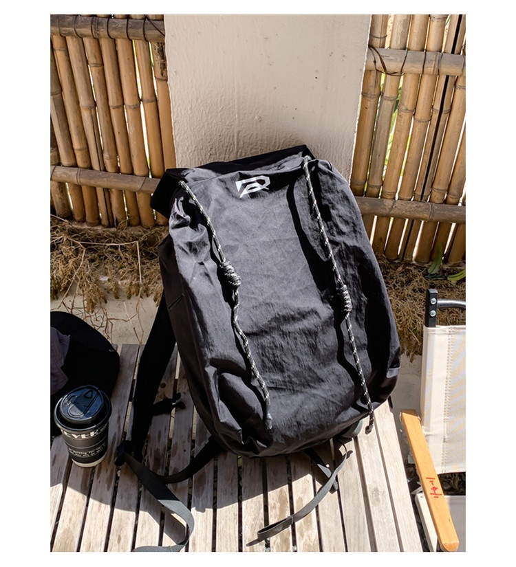 Sac à dos ActiveGo grande capacité pour homme et femme, couleur unie, simple et décontracté, idéal pour les courts séjours et les activités sportives et de plein air (randonnée, sport). Léger et pratique._voghion.com