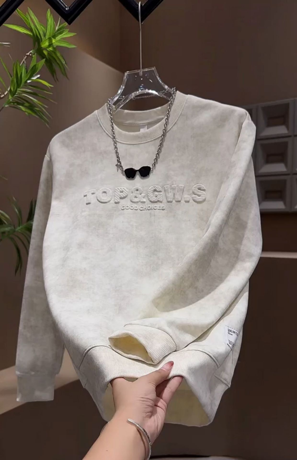 boy 2025 Autumn Winter New Thickened Fleece Sweatshirt Men's Fashion Trend Round Neck Versatile Casual Long Sleeve Men_voghion.com