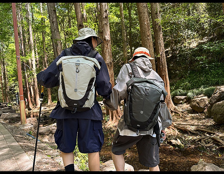 ActiveGo Mountain Style Outdoor Hiking Backpack For Women, Lightweight Large Capacity 25L Trekking Travel Backpack, Men's Student_voghion.com