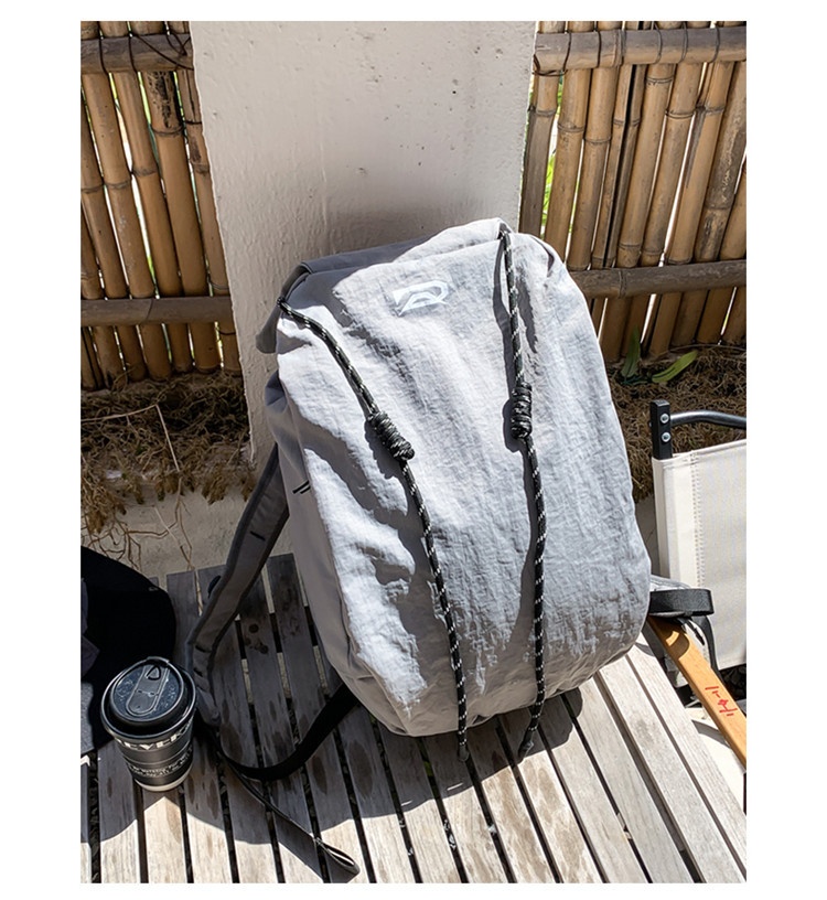 Sac à dos ActiveGo grande capacité pour homme et femme, couleur unie, simple et décontracté, idéal pour les courts séjours et les activités sportives et de plein air (randonnée, sport). Léger et pratique._voghion.com