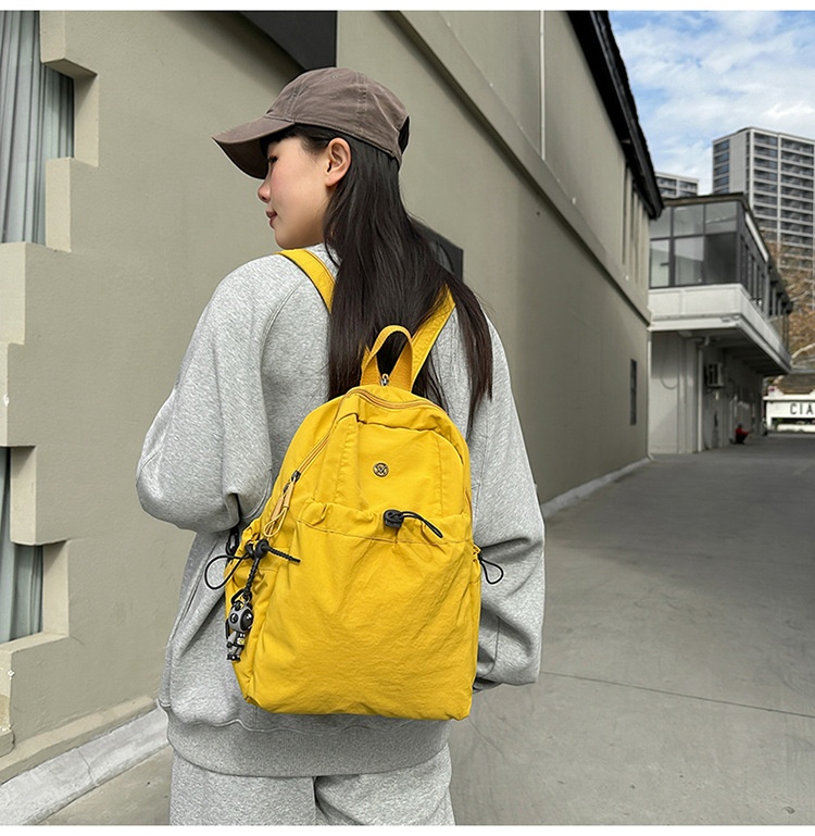 Sac à dos de randonnée ActiveGo style japonais couleur unie pour femme, sac à dos décontracté, sac de sport léger pour courts séjours et excursions._voghion.com