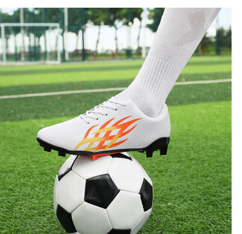 ShoeGlobe Foreign Trade Fußballschuhe für Kinder und Jugendliche, Unisex-Sportschuhe mit kurzen Spikes für Schüler,_voghion.com