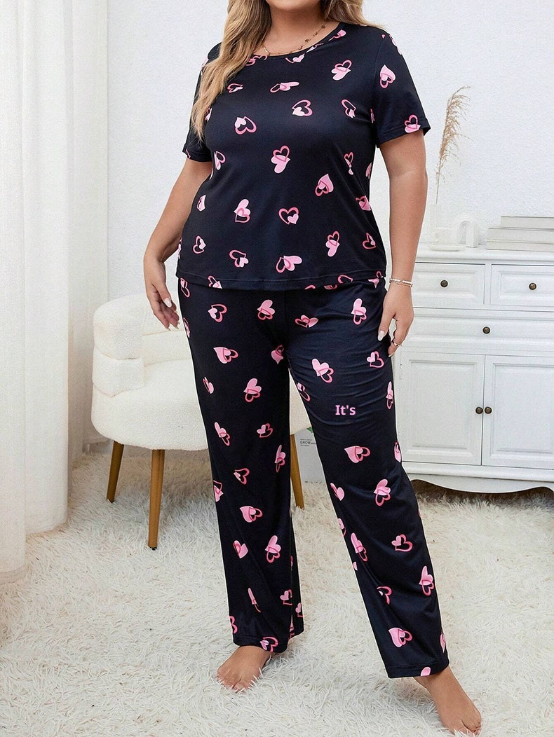 ChicShe Cross-Border Autumn Winter Plus Size Women's Pajamas Heart Print Round Neck Short Sleeve Long Pants European American_voghion.com