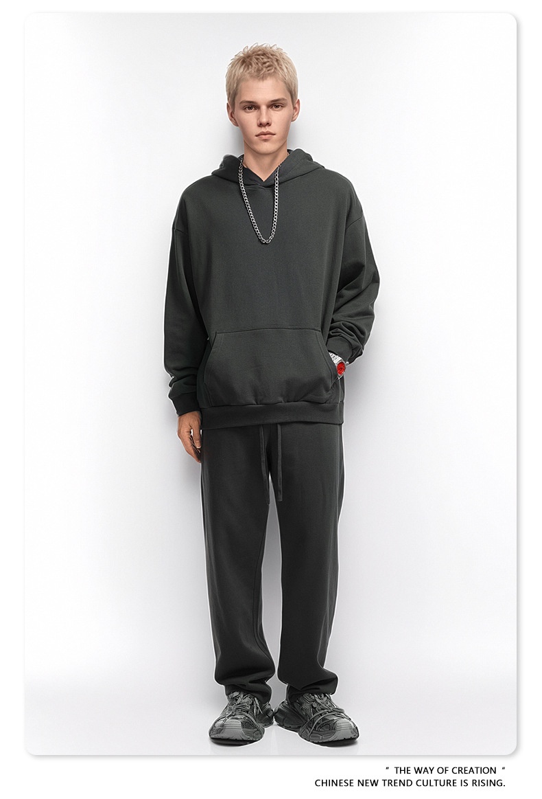 ragazzo BE Abbigliamento Uomo | Felpa in spugna tinta unita versatile personalizzata alla moda in stile americano autunno inverno 2025 e_voghion.com