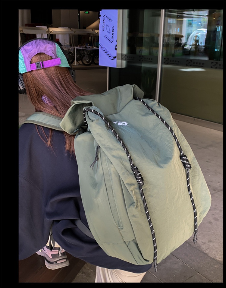 Sac à dos ActiveGo grande capacité pour homme et femme, couleur unie, simple et décontracté, idéal pour les courts séjours et les activités sportives et de plein air (randonnée, sport). Léger et pratique._voghion.com