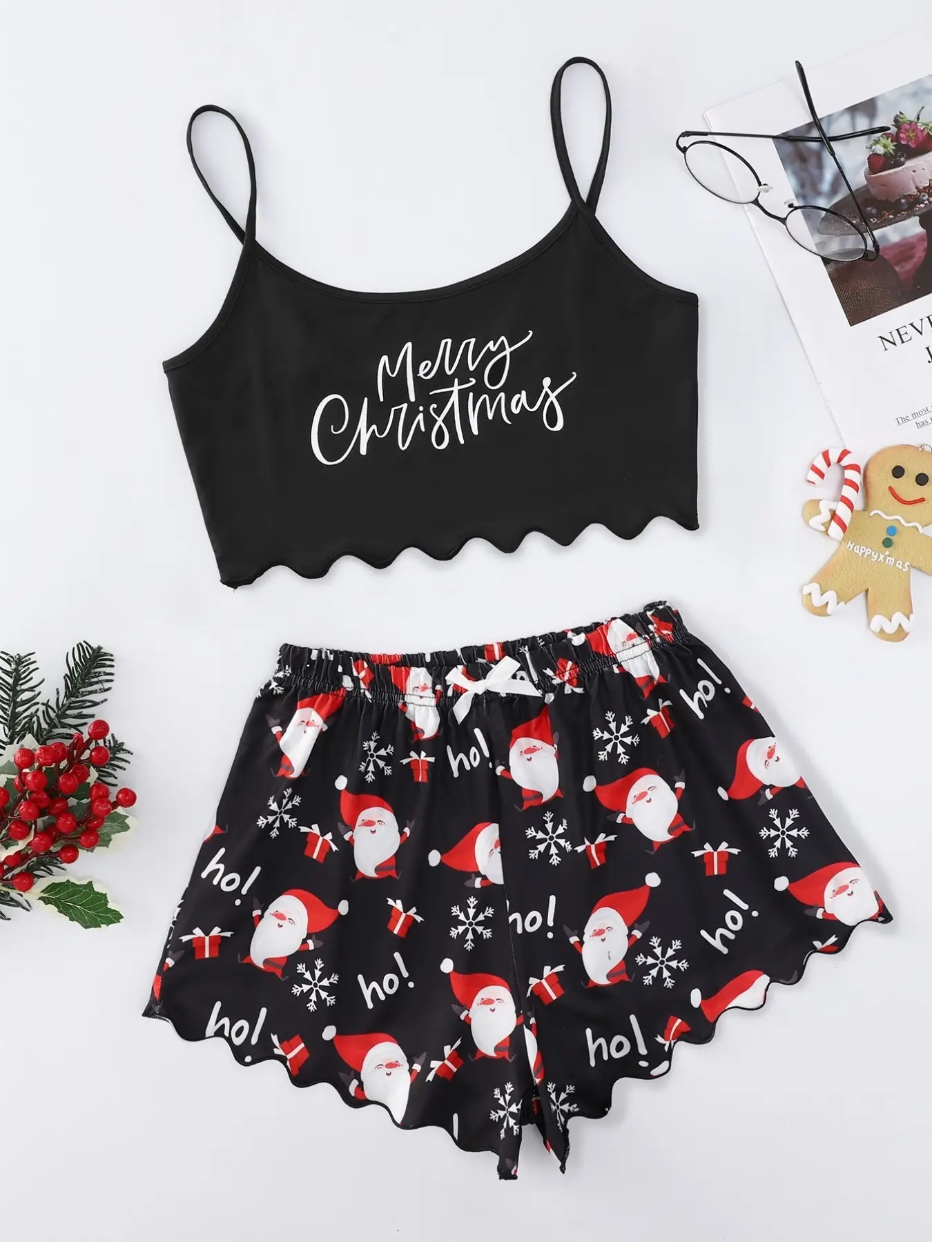 ChicShe Weihnachtlicher Pyjama im europäischen und amerikanischen Stil, neues dünnes Set für Damen, ärmellose Shorts aus Milchseide, schlicht und lässig, zweiteilig_voghion.com