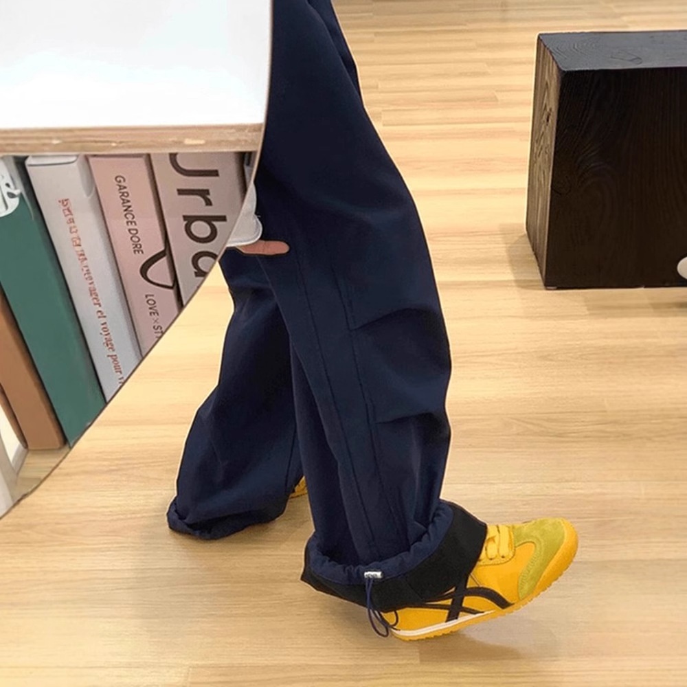 001 Marineblaue, wasserdichte, fleecegefütterte Softshell-Herrenhose für Herbst und Winter, geeignet für Outdoor-Aktivitäten wie Wandern und Skifahren im amerikanischen Fallschirmjäger-Stil_voghion.com