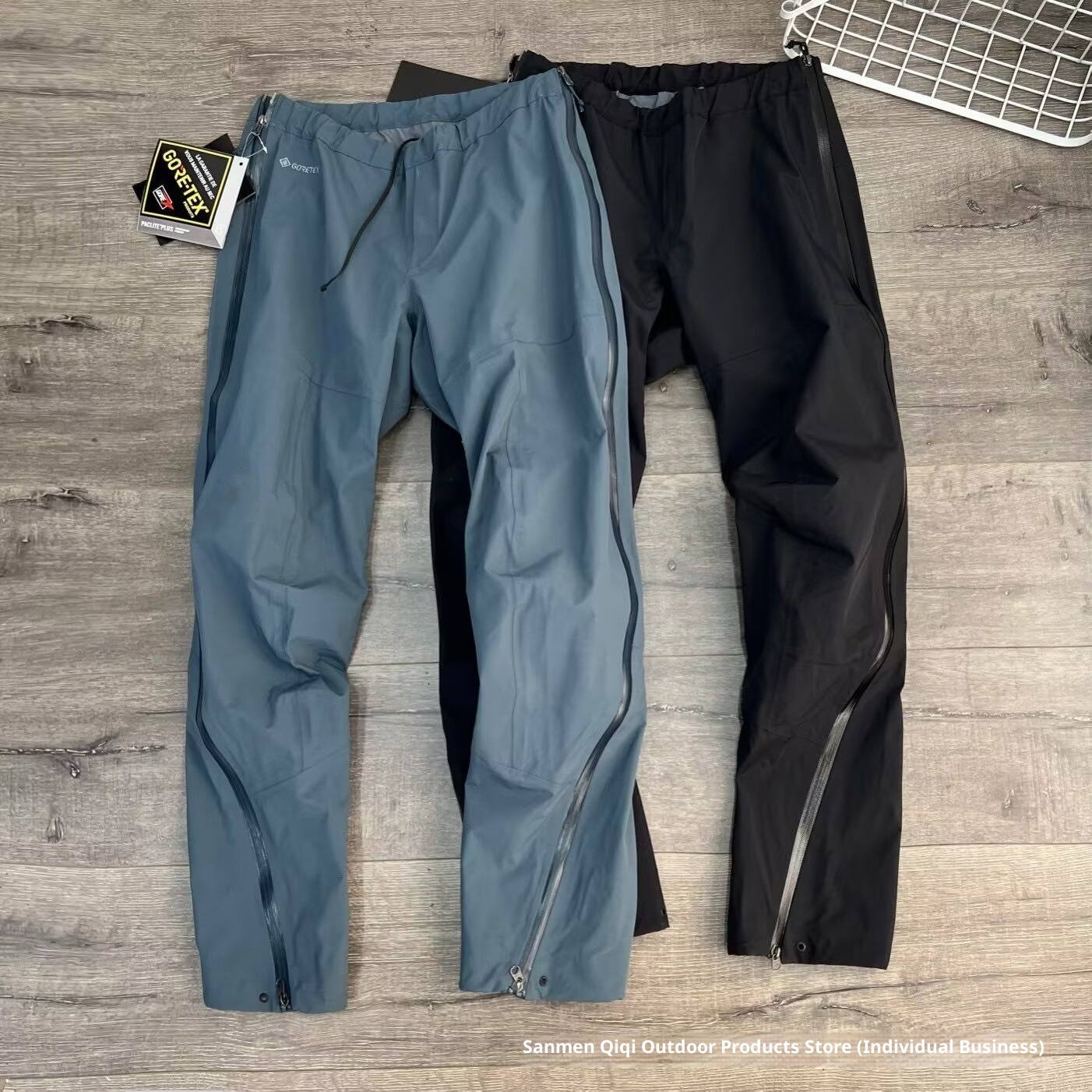 001 Hochwertige Version Taizhou Niaojia Hardshell-Jacke mit durchgehendem Reißverschluss, wasserdichte Windhose Beta Pant für Outdoor-Aktivitäten_voghion.com