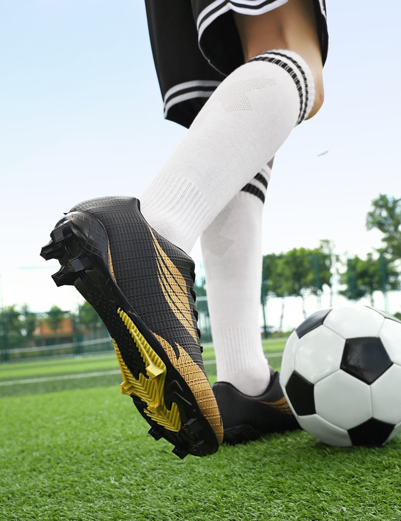 ShoeGlobe Scarpe da calcio basse corte da allenamento in pelle con superficie chiodata e antiscivolo per ragazzi e ragazze_voghion.com