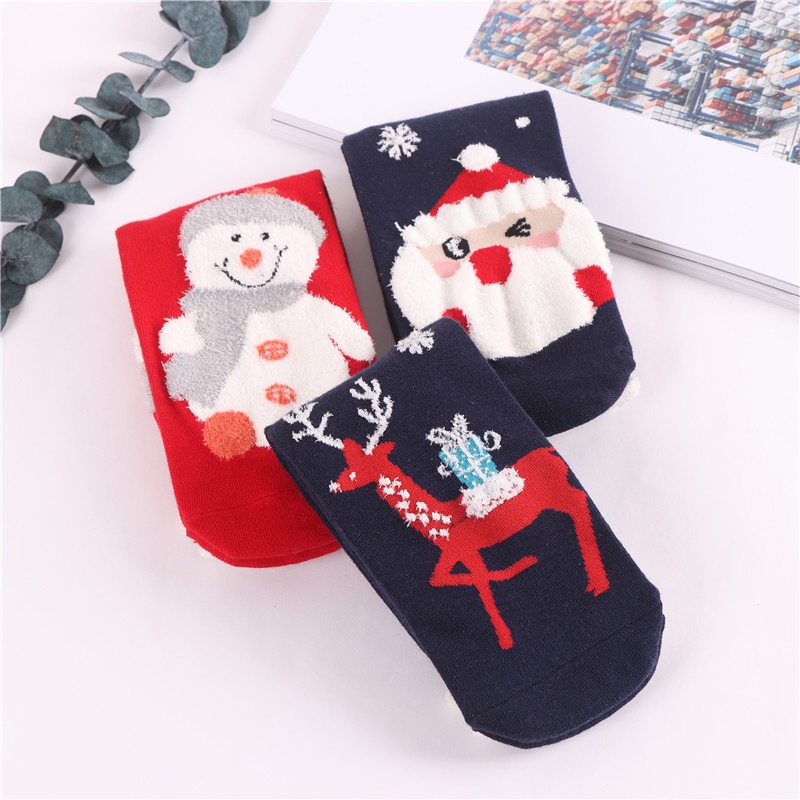 Lillian Herbst Winter Neue Weihnachts-Cartoon-Rentier-Socken für Damen, personalisierbar mit Sternzeichen und Jahreszahl, wadenlang, rot, Großhandel_voghion.com