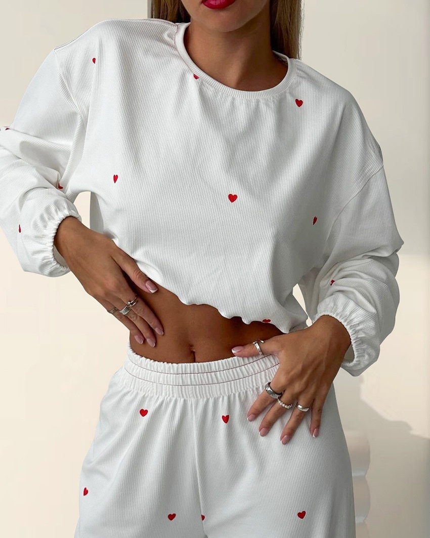 ChicShe 2025 Europäische und amerikanische Frühlings-Strick-Hausmode für Damen, Herzmuster-Ärmel, lange Hose, lockerer zweiteiliger Pyjama_voghion.com