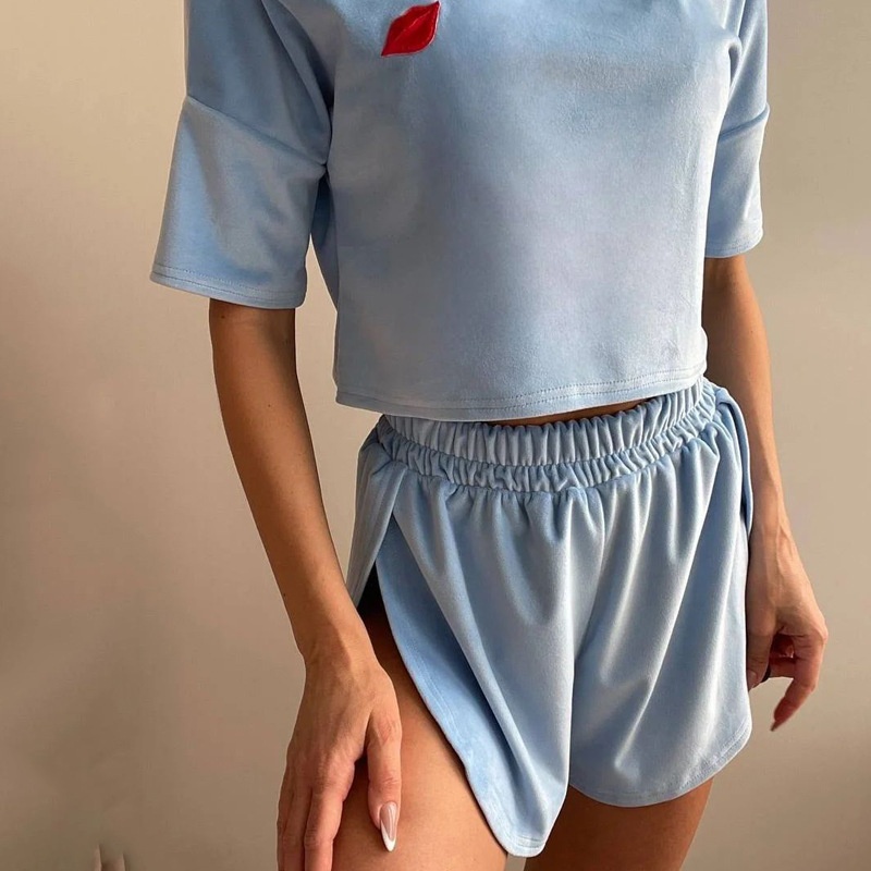 ChicShe In Stock 2025 European And American Summer New Knitted Loose Short Sleeve Crop Top Shorts Pajama Set Wearable For Women_voghion.com