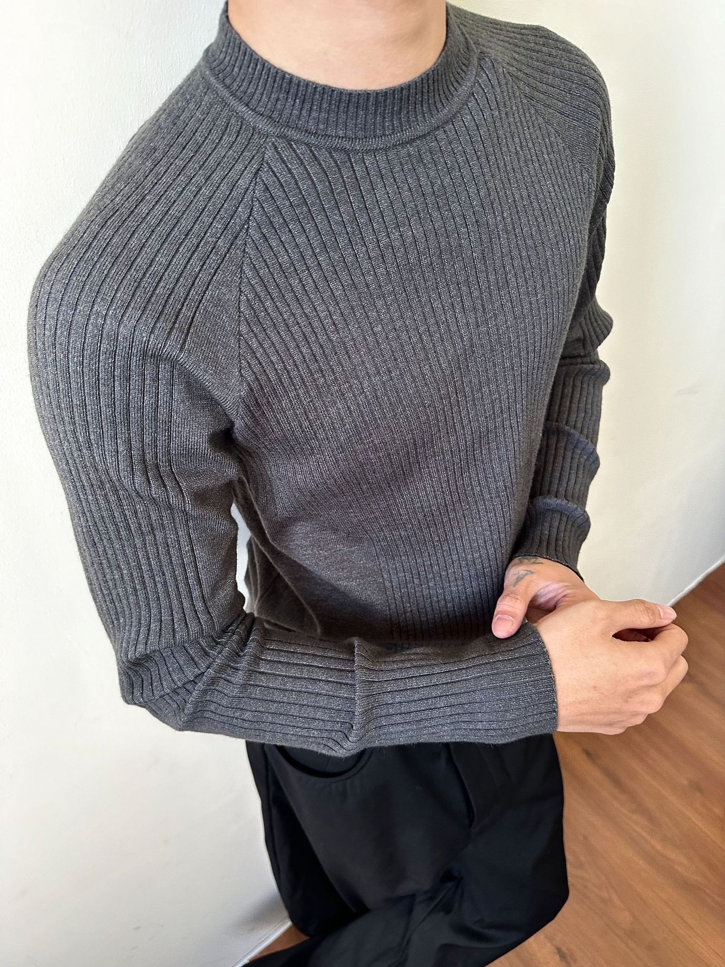 ragazzo MADEEXTREME Maglione largo a coste Old Money Slim Fit Manica lunga Strato base Girocollo Unisex_voghion.com