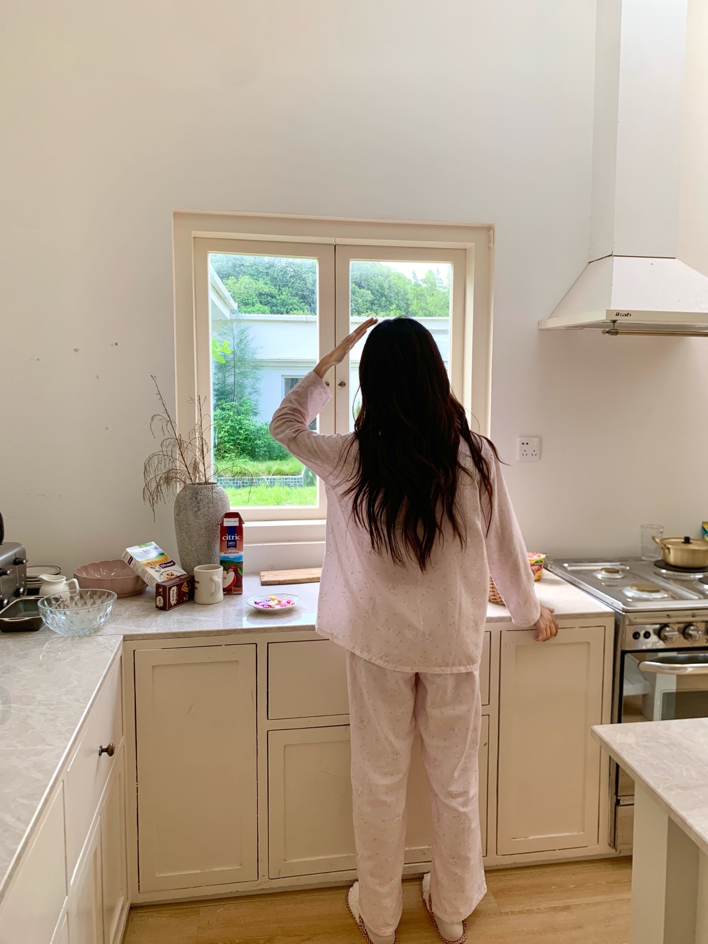 ChicShe CCTV Broadcast Classe A Pigiama a doppio strato Abbigliamento da casa in garza di puro cotone Pantaloni lunghi a maniche lunghe Ragazza carina_voghion.com