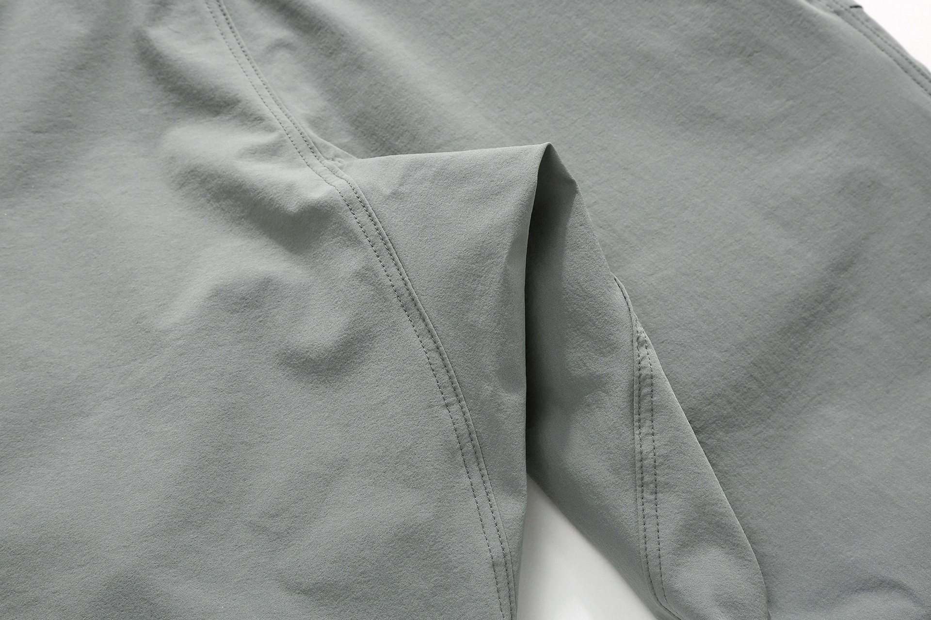 Calça de trabalho fina, respirável, de secagem rápida, para atividades ao ar livre, primavera e outono de 2023, ideal para camping, caminhadas, escaladas e outras atividades. Modelo 001._voghion.com