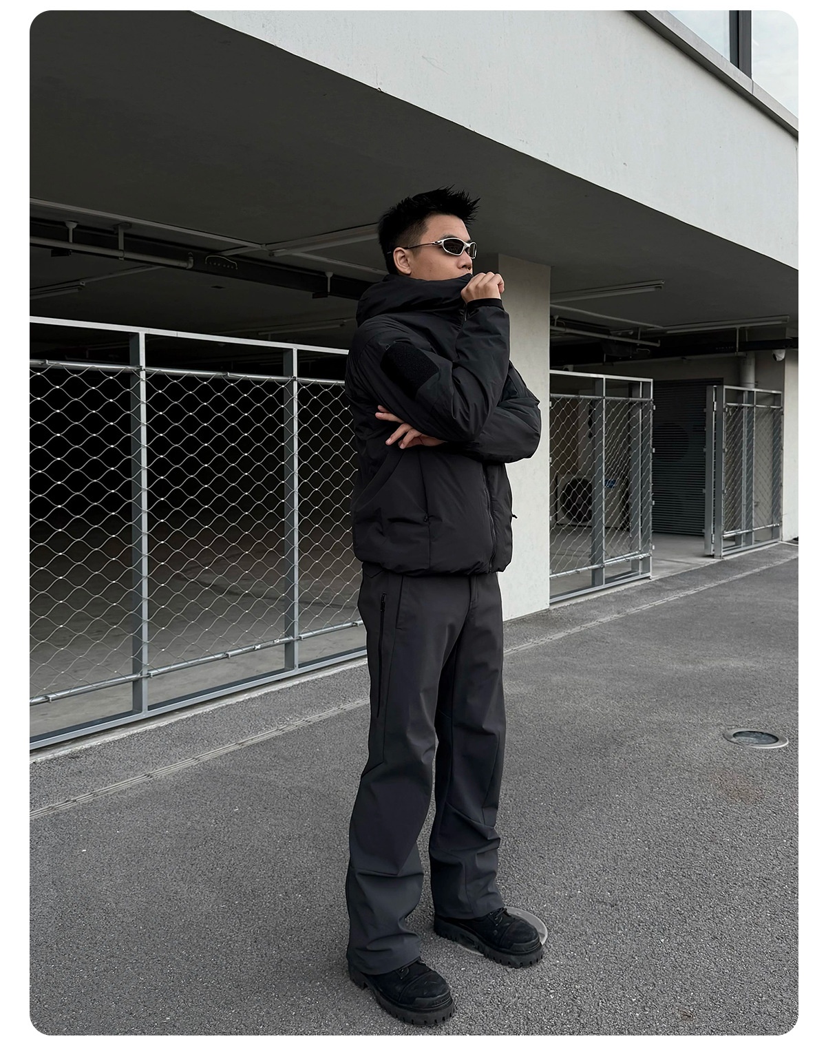 001 Macai Hard Shell Ski Four Seasons Regular Style Outdoor Straight-Leg Softshell Sports Casual Versatile Long Pants_voghion.com