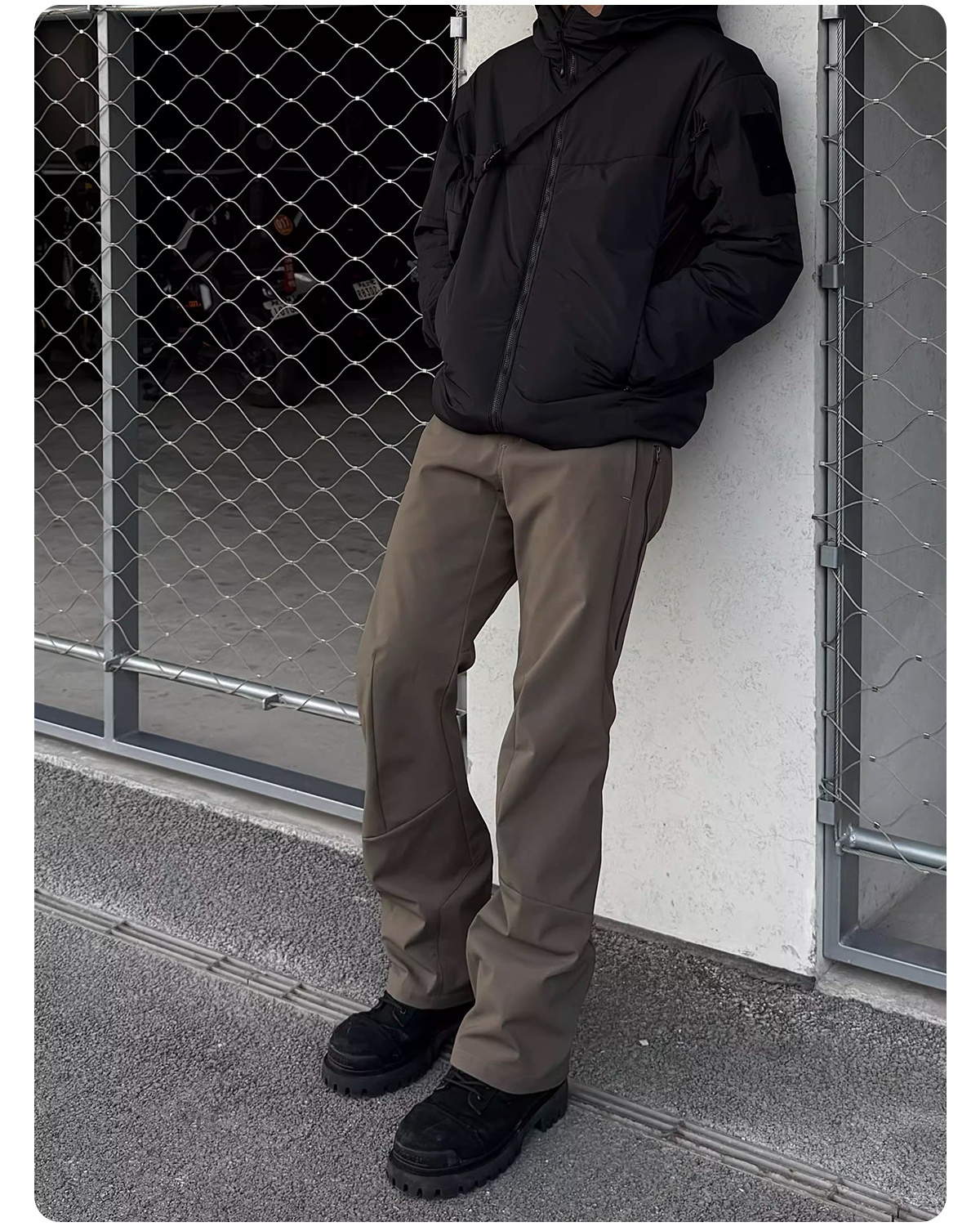 001 Macai Hard Shell Ski Four Seasons Regular Style Outdoor Straight-Leg Softshell Sports Casual Versatile Long Pants_voghion.com