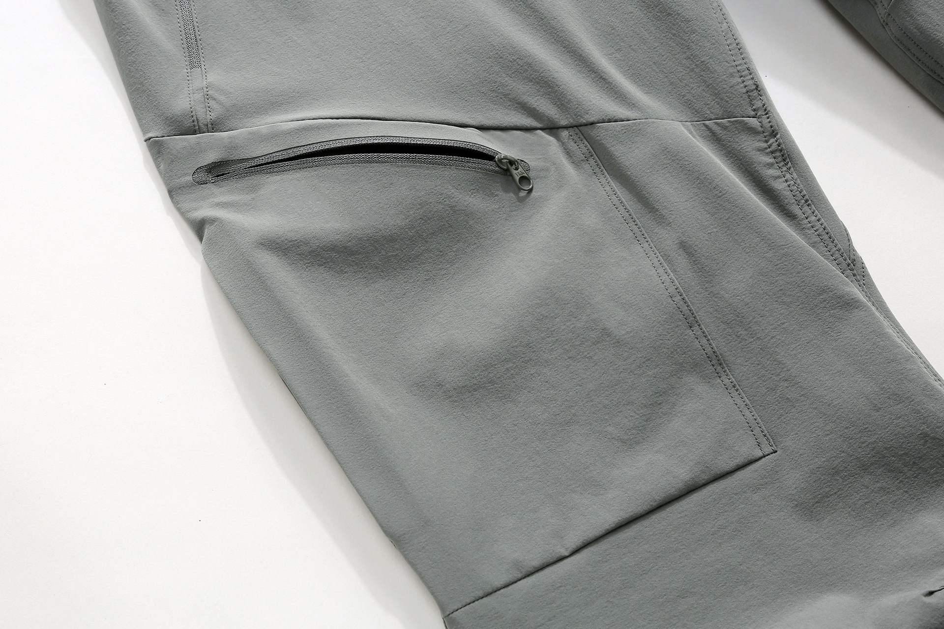 Calça de trabalho fina, respirável, de secagem rápida, para atividades ao ar livre, primavera e outono de 2023, ideal para camping, caminhadas, escaladas e outras atividades. Modelo 001._voghion.com