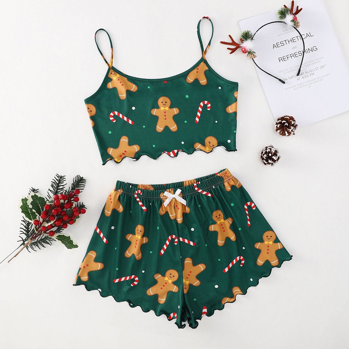 ChicShe Christmas European And American Style Thin Pajamas Simple Casual Strap Sleeveless Vest Shorts Milk Silk Two-Piece_voghion.com