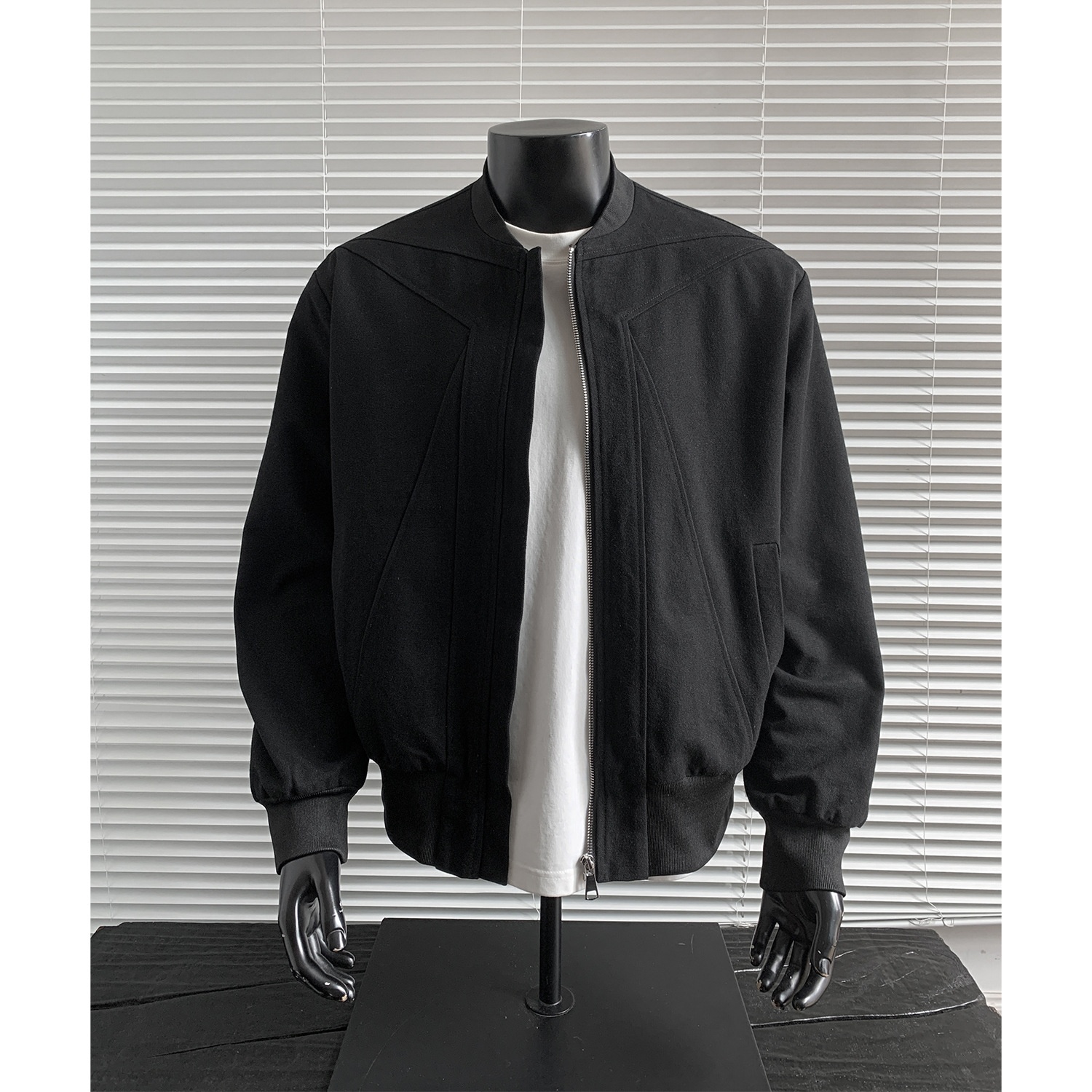 boy Black Warrior Heavy Canvas Flight Jacket Men's Autumn Bomber Inverted Triangle Silhouette Washed Vintage Cotton Coat_voghion.com