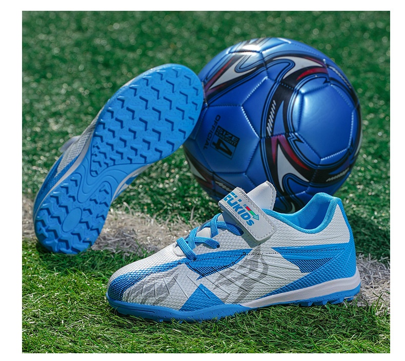 ShoeGlobe Zhizu Brand Soccer Children, No-Tie Shoelaces, Buckle TF Rubber Sole, Artificial Turf Training Shoes For Primary And_voghion.com