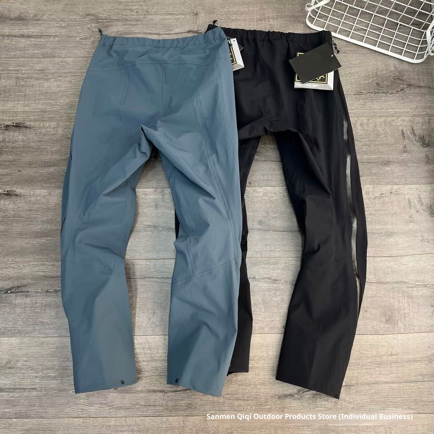 001 Hochwertige Version Taizhou Niaojia Hardshell-Jacke mit durchgehendem Reißverschluss, wasserdichte Windhose Beta Pant für Outdoor-Aktivitäten_voghion.com