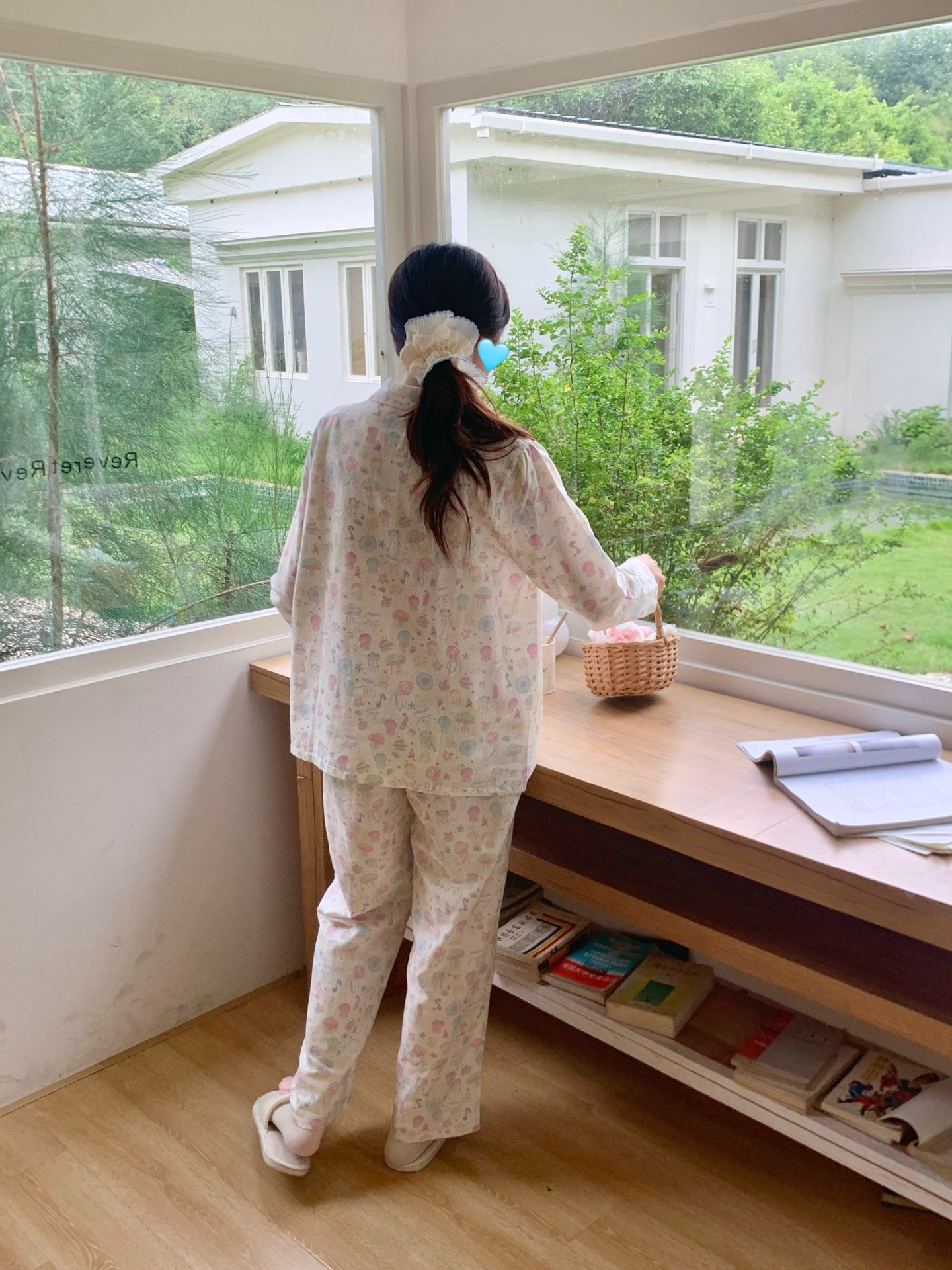 ChicShe CCTV Broadcast Classe A Pigiama a doppio strato Abbigliamento da casa in garza di puro cotone Pantaloni lunghi a maniche lunghe Ragazza carina_voghion.com