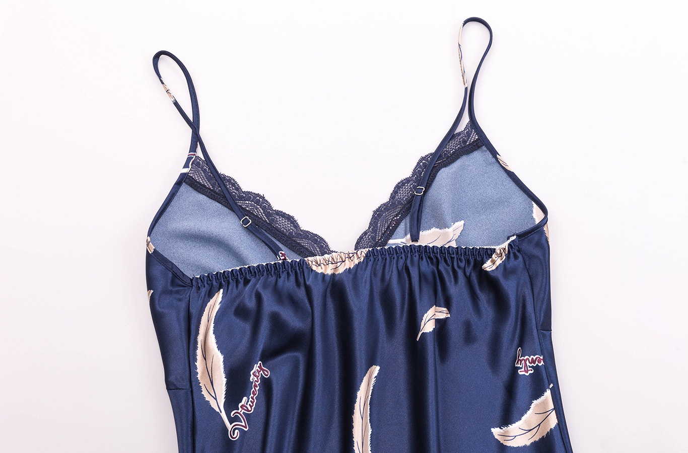 ChicShe Cross-Border Ice Pajamas For Women 100kg Plus Size Shorts Silk Sexy Homewear 1123P European And American Simple Style_voghion.com