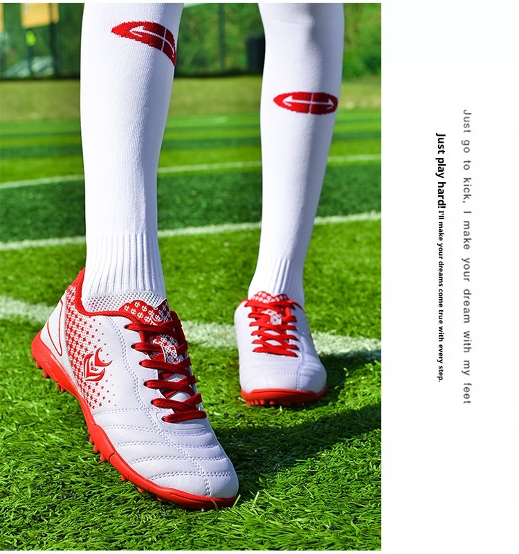 ShoeGlobe Children's For Girls, Korean Style Studded Shoes, New Boys And Girls Pink Soccer Training Shoes With Broken Studs_voghion.com