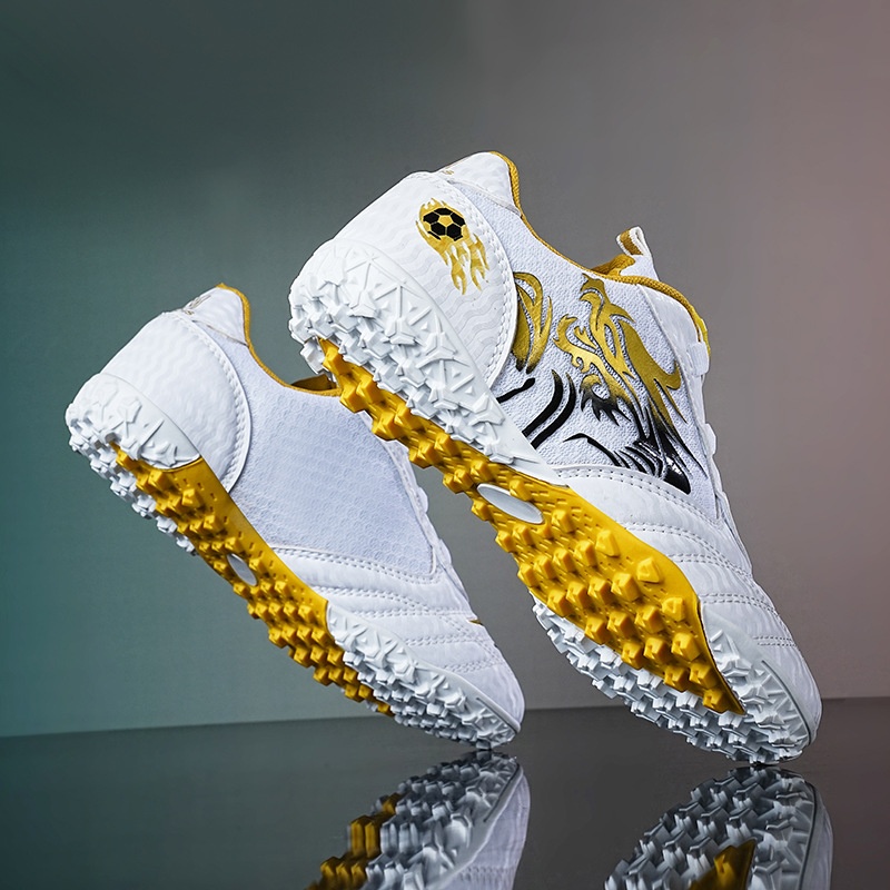 ShoeGlobe Cross-Border Foreign Trade Children's Men's And Women's Sports Broken Nails Elementary School Students Indoor Soccer_voghion.com