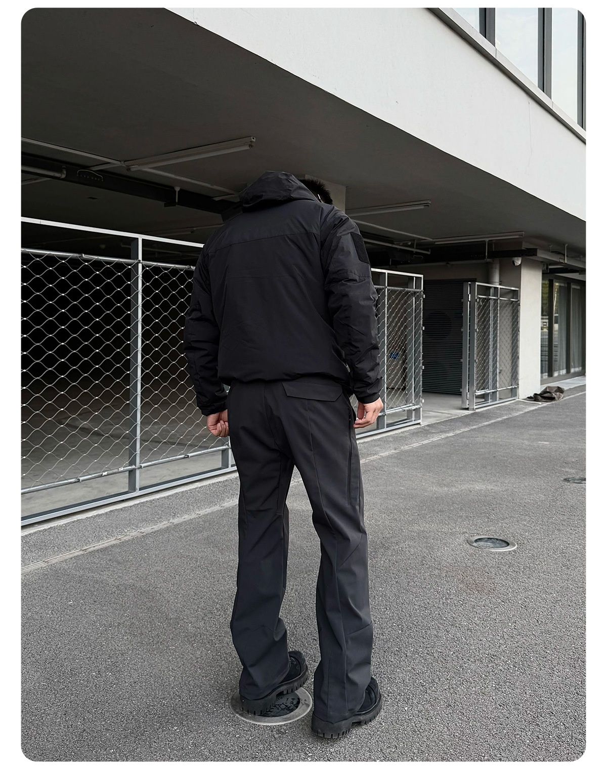 001 Macai Hard Shell Ski Four Seasons Regular Style Outdoor Straight-Leg Softshell Sports Casual Versatile Long Pants_voghion.com