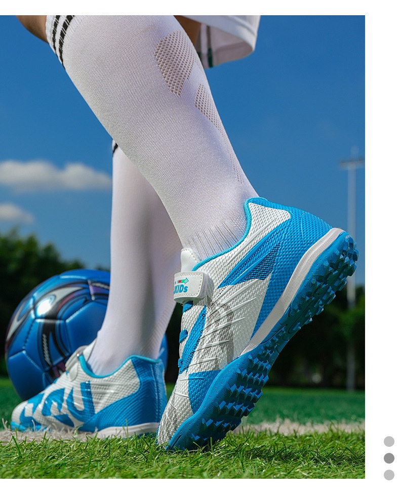 ShoeGlobe Zhizu Brand Soccer Children, No-Tie Shoelaces, Buckle TF Rubber Sole, Artificial Turf Training Shoes For Primary And_voghion.com