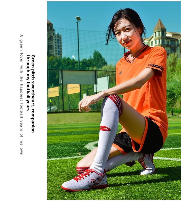 ShoeGlobe Children's For Girls, Korean Style Studded Shoes, New Boys And Girls Pink Soccer Training Shoes With Broken Studs_voghion.com