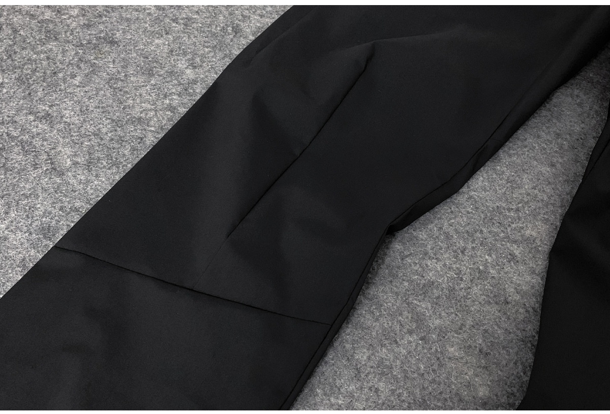 001 Macai Hard Shell Ski Four Seasons Regular Style Outdoor Straight-Leg Softshell Sports Casual Versatile Long Pants_voghion.com