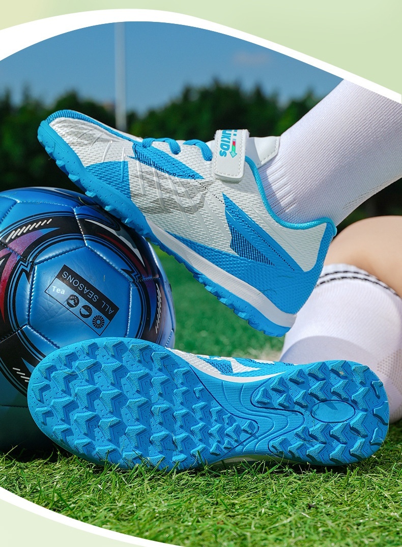 ShoeGlobe Zhizu Brand Soccer Children, No-Tie Shoelaces, Buckle TF Rubber Sole, Artificial Turf Training Shoes For Primary And_voghion.com