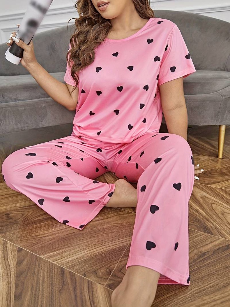 ChicShe European And American Style Cro-Border Plu Size Women' Looe Short Sleeve Heart Print Long Pant Set Homewear_voghion.com