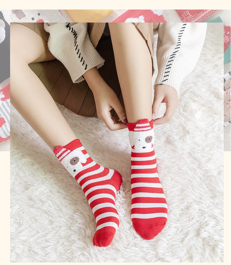Lillian Weihnachtssocken für Damen, Herbst/Winter, festlicher japanischer Stil, Baumwolle, 3D-Cartoon-Rentier, Cross-Border, wadenlang_voghion.com