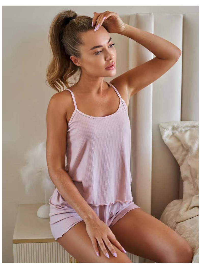 ChicShe Autumn And Summer Homewear Pajamas For Women Plus Size Two-Piece Solid Color Simple Breathable Loose Strap Shorts Set_voghion.com