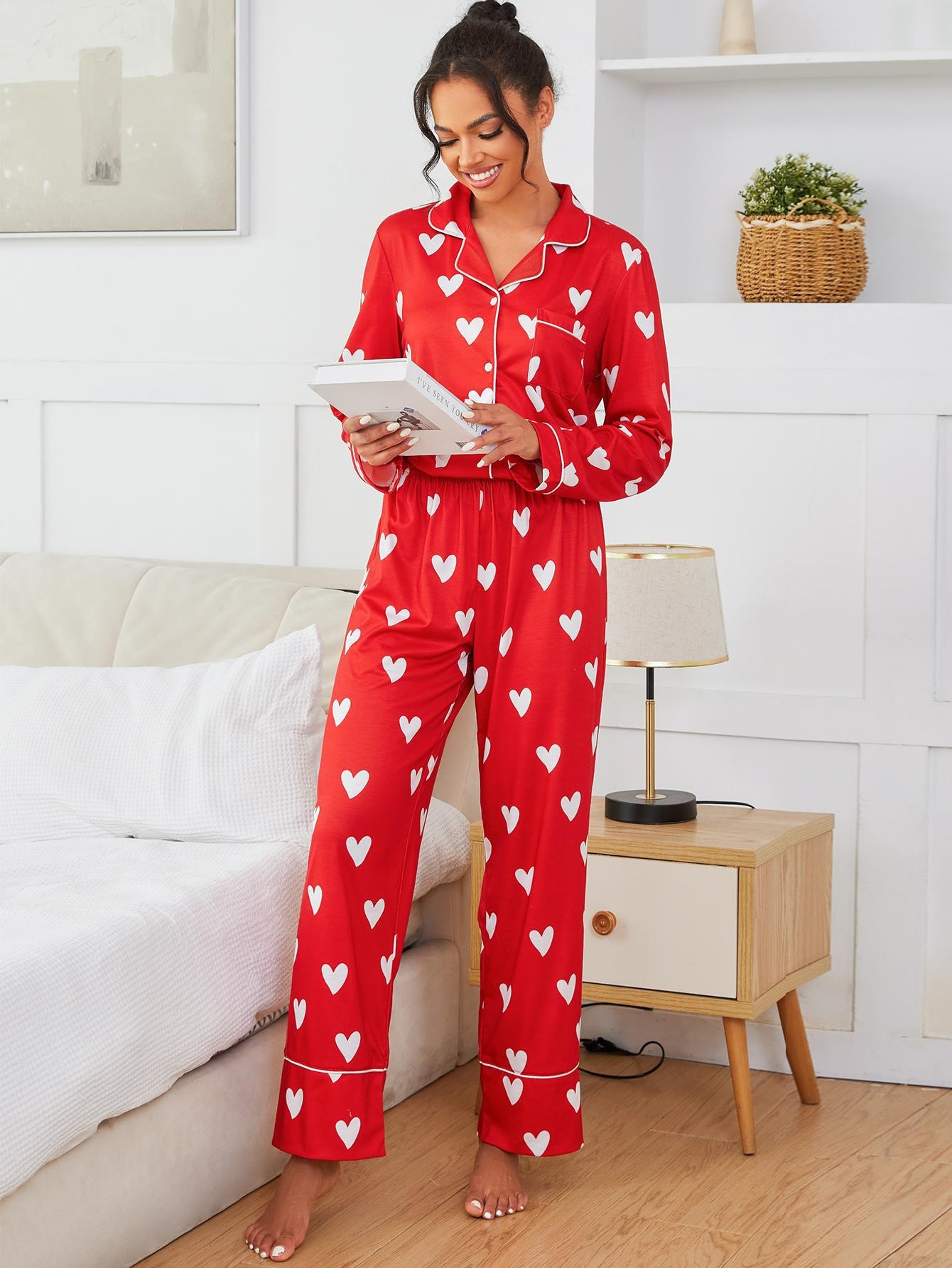 ChicShe European American Cross-Border Women's Pajamas Autumn Winter Heart Print Long Sleeve Shirt And Pants Two-Piece_voghion.com