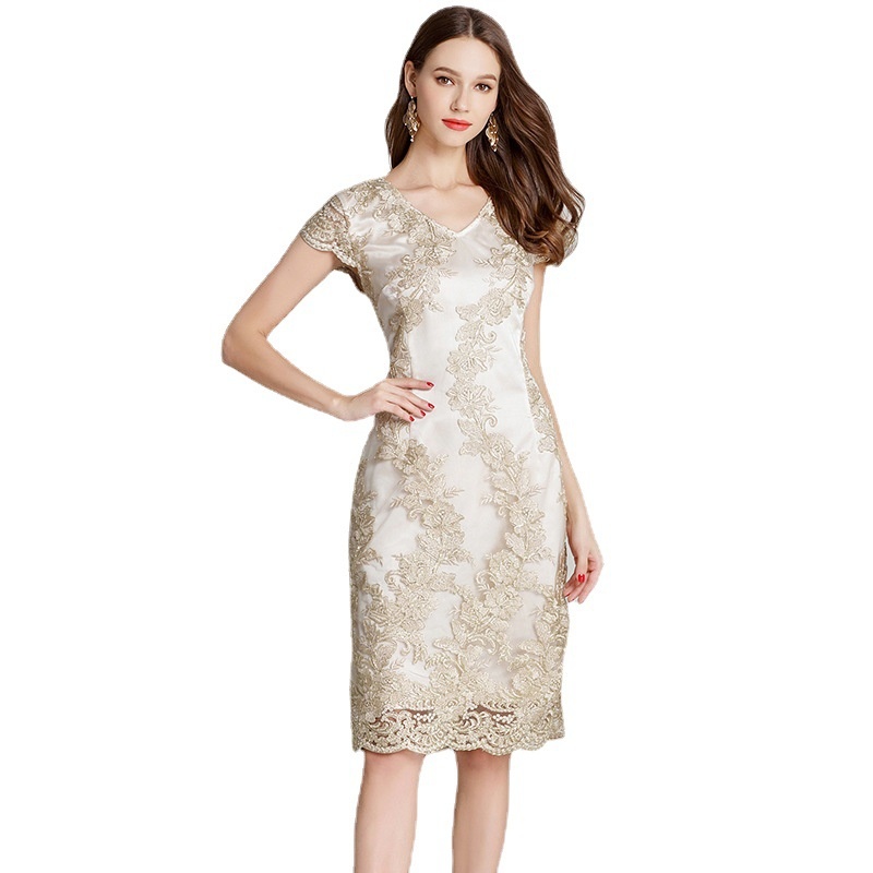 ChicShe V-Neck Embroidered Summer New Socialite Versatile Little Plus Size European And American Fashion Lace Dress_voghion.com