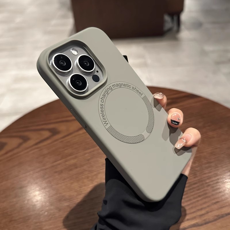 Étui de téléphone TechGlobe compatible avec iPhone 17 Pro Max, chargement magnétique liquide, en silicone avec large ouverture, protection antichoc 14 pouces_voghion.com