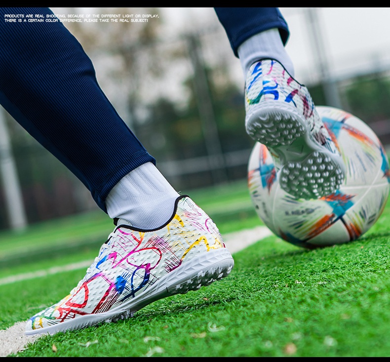 ShoeGlobe Fabrikant Op Voorraad Kinder TF Cats Low Top Nieuwe Studenten Professionele Training Cross-Border Voetbalschoenen_voghion.com