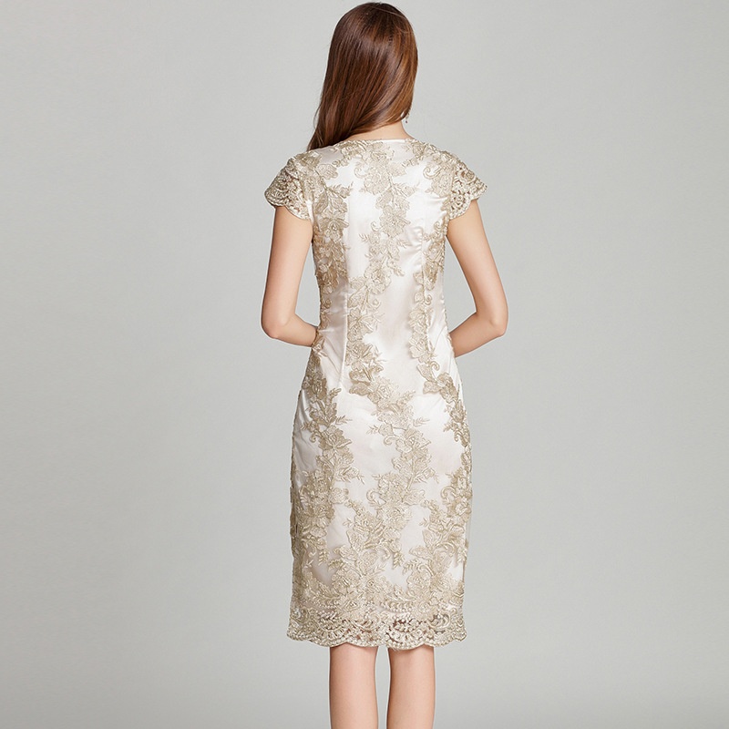 ChicShe V-Neck Embroidered Summer New Socialite Versatile Little Plus Size European And American Fashion Lace Dress_voghion.com