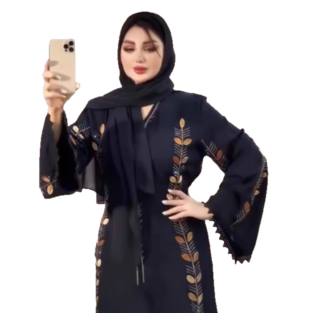 ChicShe Plus Size Abaya Middle-aged And Elderly Foreign Trade Robe Long Dress Women's Clothing Factory Apparel New Style_voghion.com