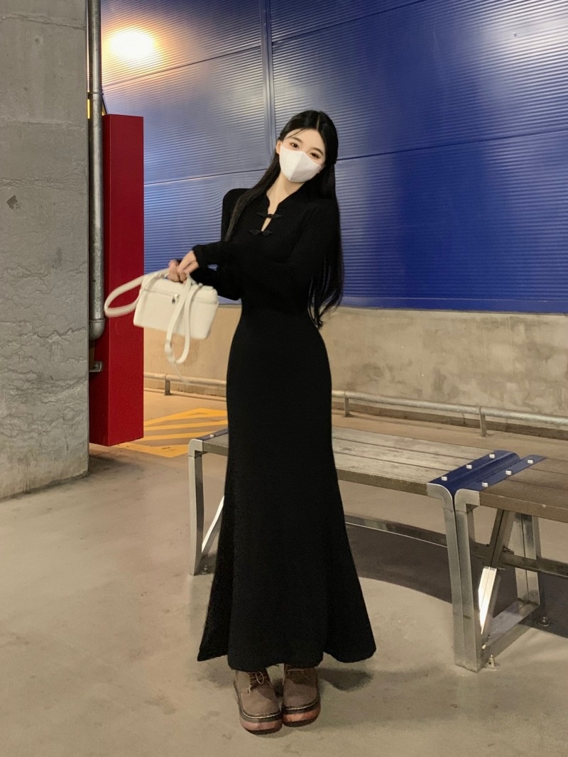 ChicShe 2025 New Chinese Style Improved Cheongsam Bodycon Long For Women Autumn Winter Plus Size Waist-Cinching Base Mermaid_voghion.com