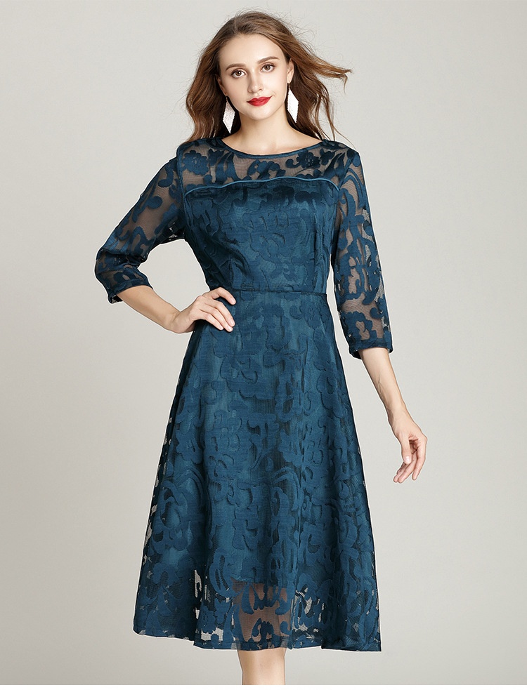 ChicShe Flared Lace European And American Fashion Plus Size Simple Loose Mid-Length Casual Dress Factory Direct Sale_voghion.com