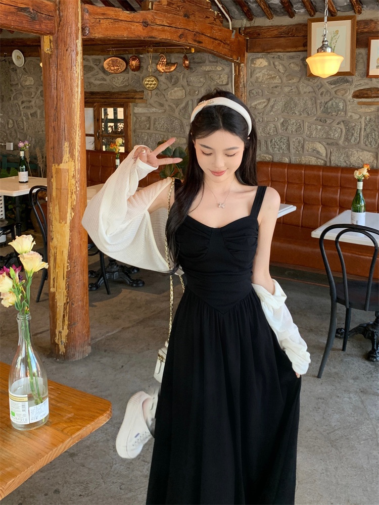 ChicShe Damen Plus Size Schwarzes Trägerkleid Sommer 2024 Fat MM Französisches Retro-Kleid in Midi-Länge mit taillierter Passform_voghion.com