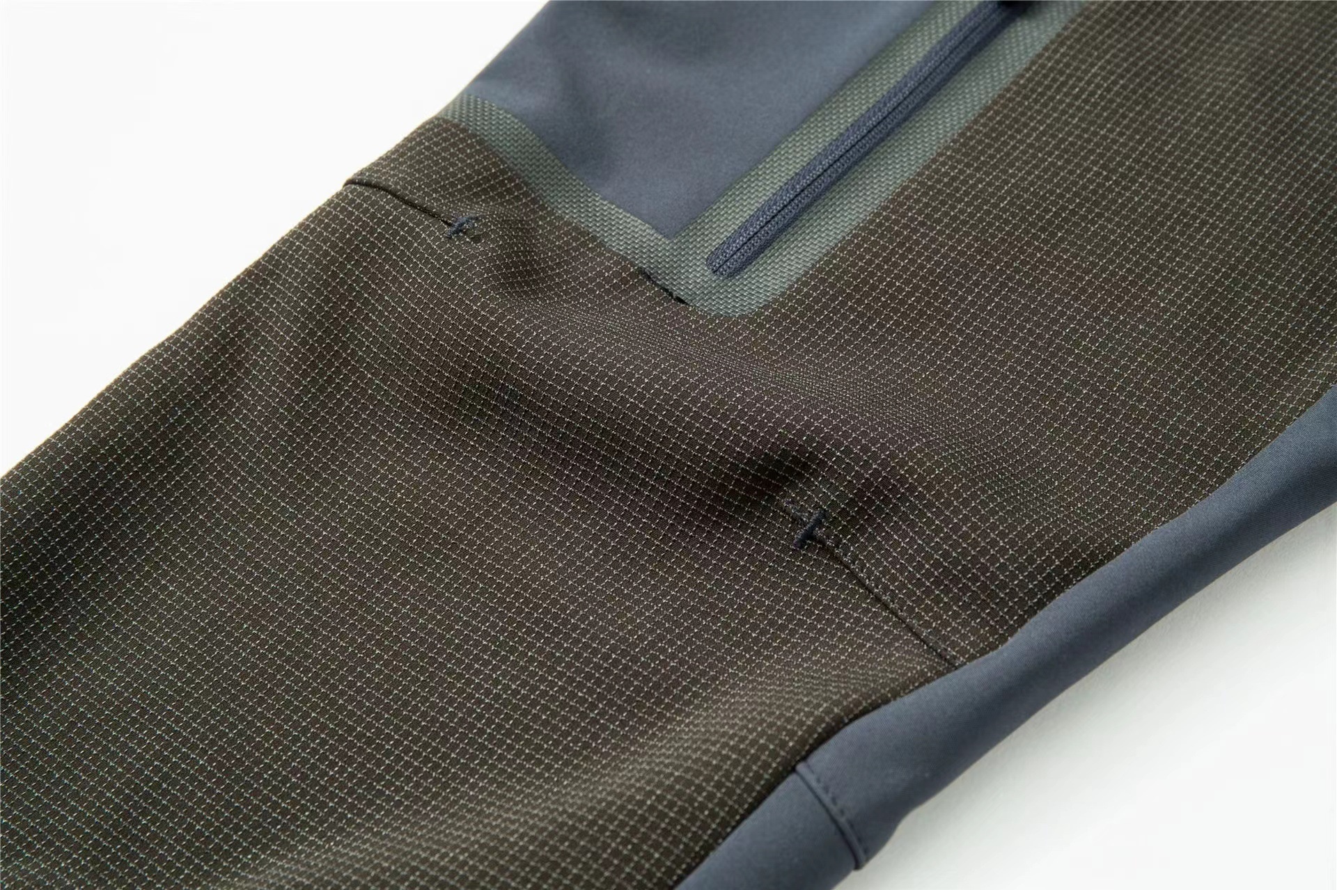 Calça masculina 001 para inverno, forrada com lã polar, espessa, impermeável, à prova de vento, resistente ao desgaste, ideal para esportes ao ar livre, caminhadas e esqui._voghion.com