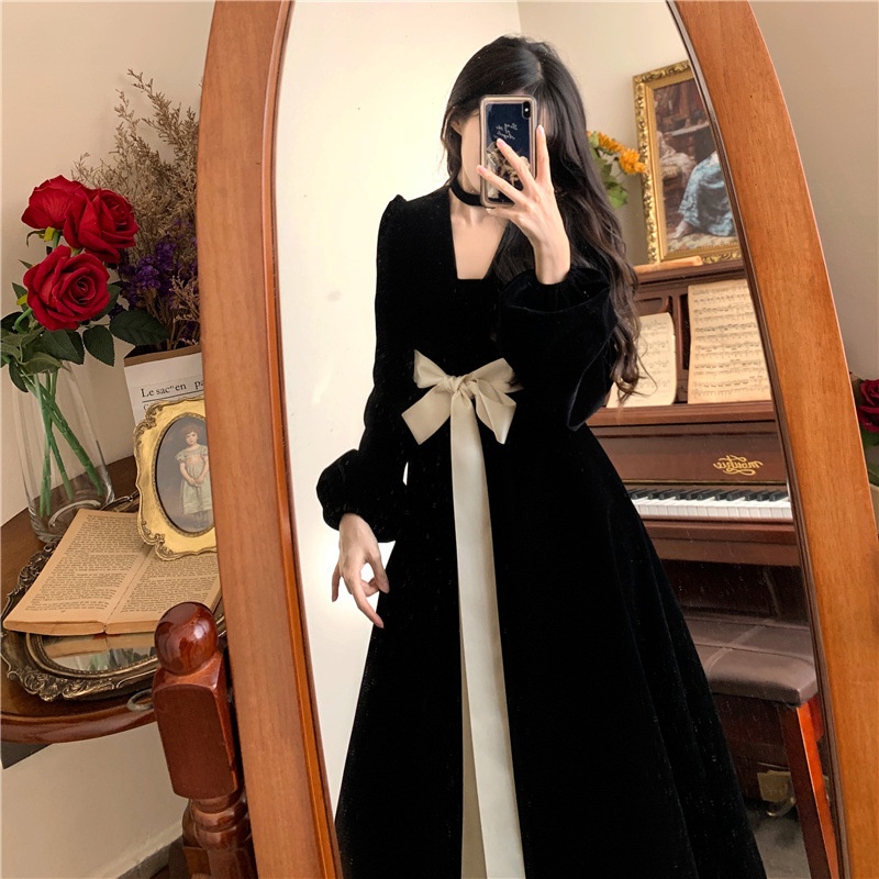 ChicShe 2023 Autumn Winter Plus Size Hepburn Versatile Waist-Tie Bow French High-End Velvet Slimming Dress_voghion.com