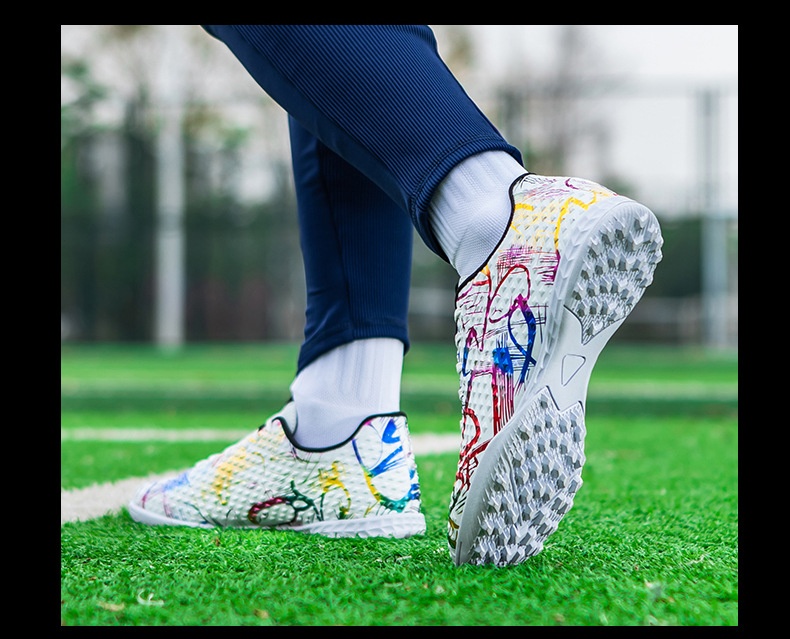 ShoeGlobe Fabrikant Op Voorraad Kinder TF Cats Low Top Nieuwe Studenten Professionele Training Cross-Border Voetbalschoenen_voghion.com